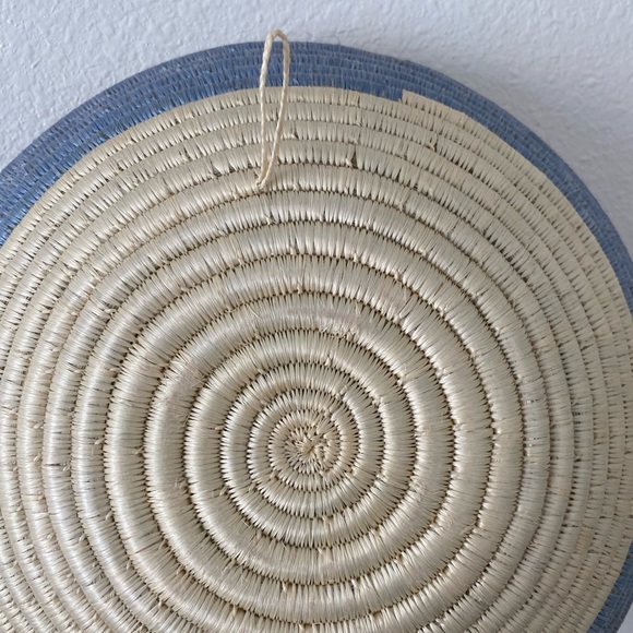Blue And Cream Woven Bowl Basket/Wall Decor. - Picture 4 of 4